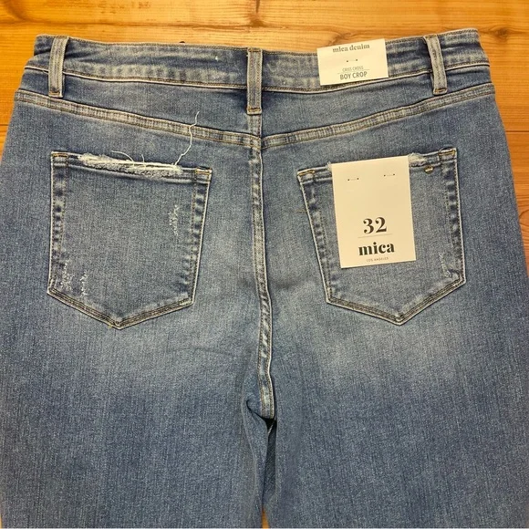 Mica Denim Criss Cross Boy Crop Distressed Fray Hem Stretchy 36” Waist New 32